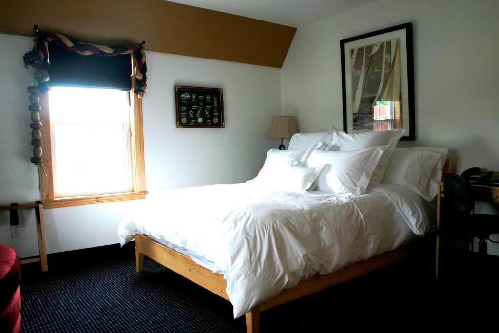 The Mariner King Inn Lunenburg Zimmer foto
